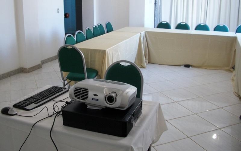 Hotel Minas Brasil Montes Claros Exteriör bild